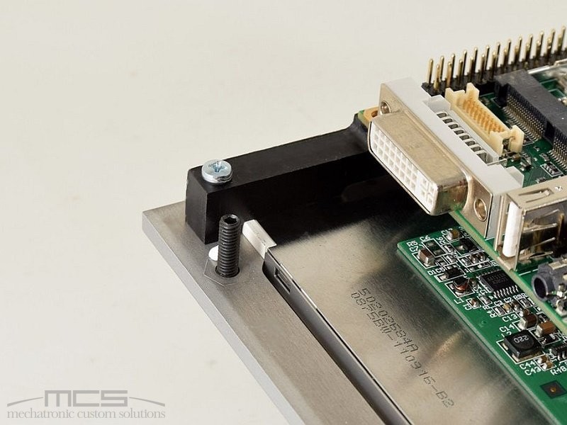 Cornici per display LCD - un dettaglio che può valorizzare il tuo prodotto - 5