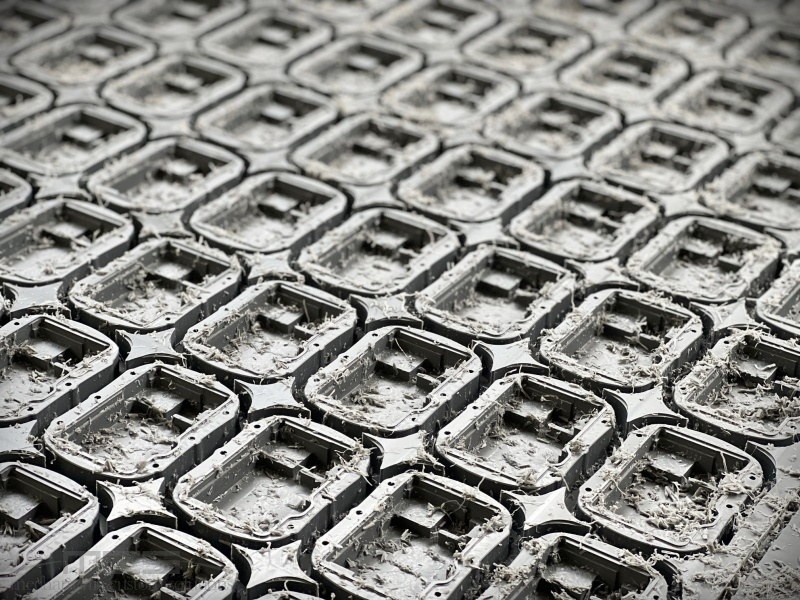 Lavorazione CNC - Particolari in PVC fresati da lastra