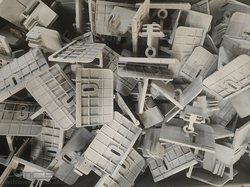 Lo stampaggio a iniezione in MCS: una soluzione integrata per progetti complessi - 2