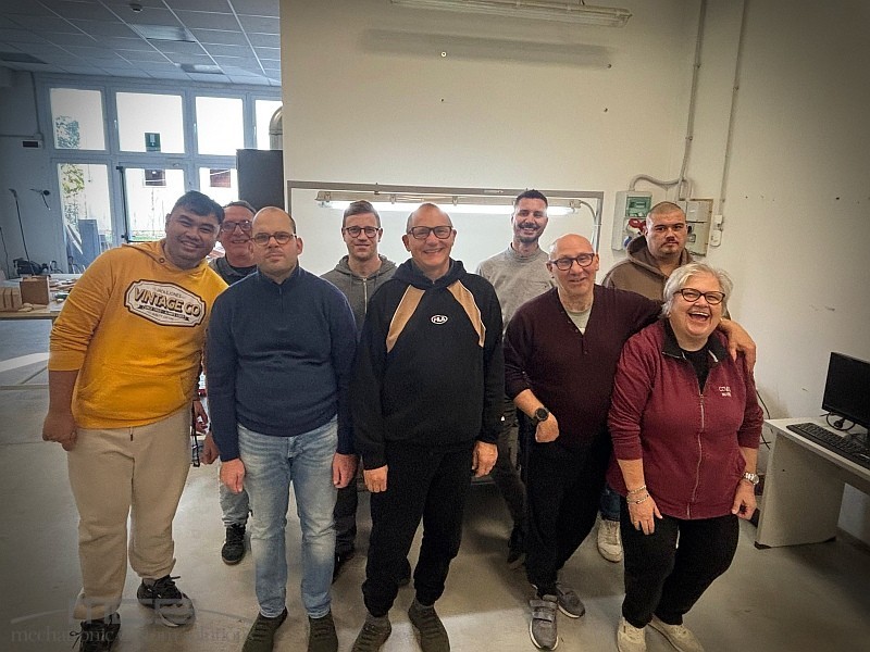 MCS dona un plotter digitale alla cooperativa L' Eco Papa Giovanni XXIII - 10