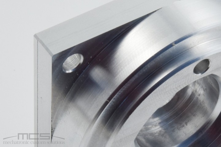 Particolare-meccanico-alluminio_03