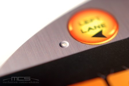 Tastiera-a-membrana-con-led